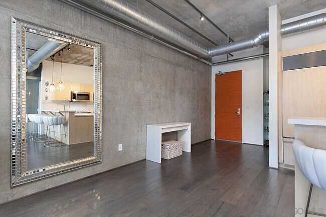 Foto del edificio - 877 Island Ave