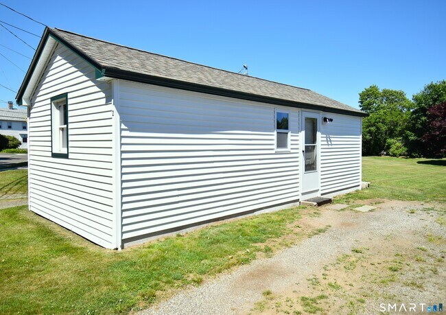 Foto del edificio - 37 Dudley Ln