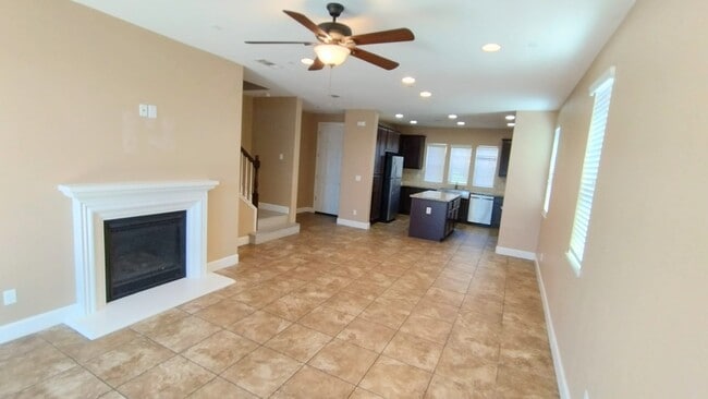 Building Photo - 880 Willow Bridge Dr