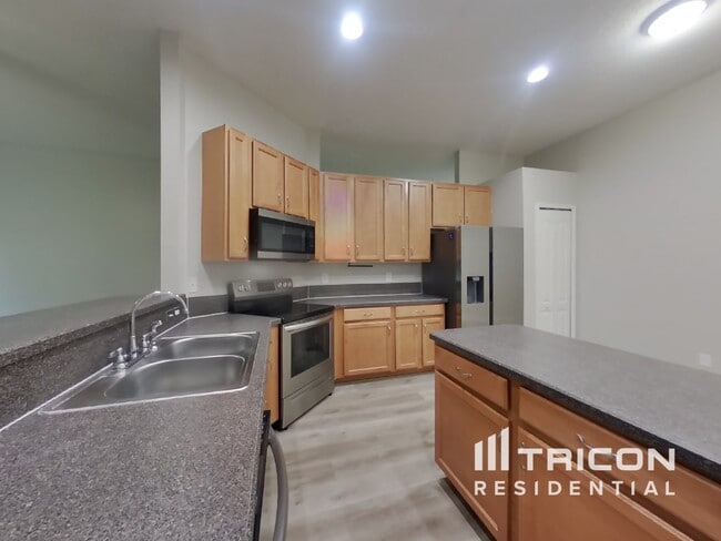 Foto del edificio - 87535 Creekside Dr