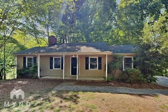 Building Photo - 4629 Longbriar Dr