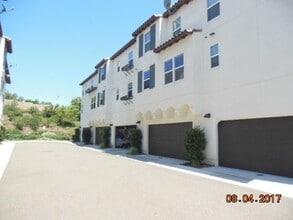 Building Photo - 1875 Black Mustard Ln