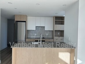 Building Photo - 1488 Bertram St