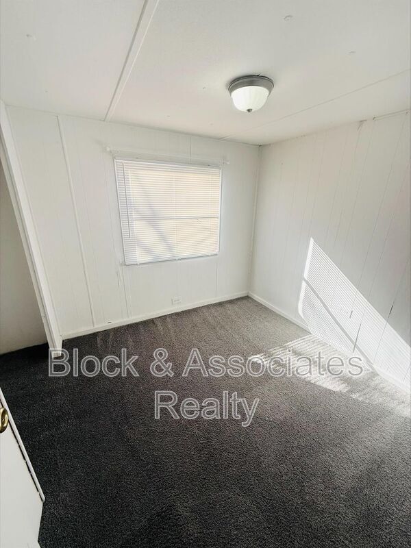 Building Photo - 535 Rocwood Dr. Lot 08