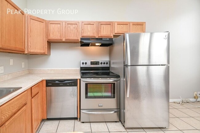 Foto del edificio - 2667 Bellevue Ave