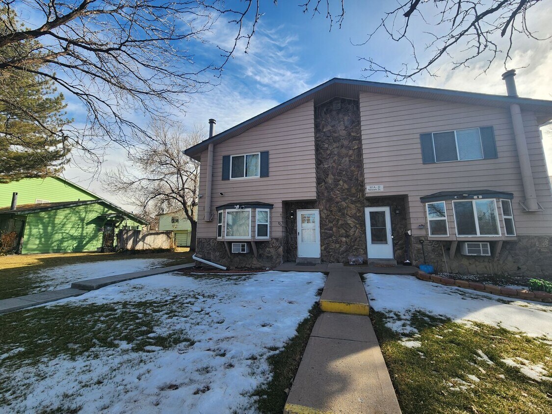 92 Newark St, Aurora, CO 80012 House Rental in Aurora, CO