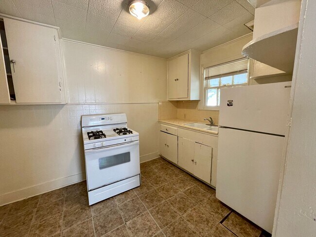 Foto del edificio - 4143-4143 Ector Ave