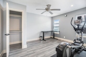 Building Photo - 5720 Fraser Ave Building Photo - 5720 Fraser Ave