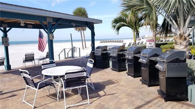 Foto del edificio - 4220 Gulf Blvd