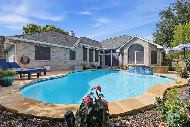 Foto del edificio - 9005 Brimstone Ln