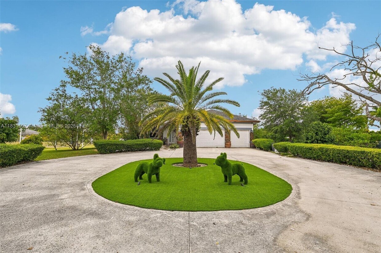 Foto principal - 20751 SW 248th St