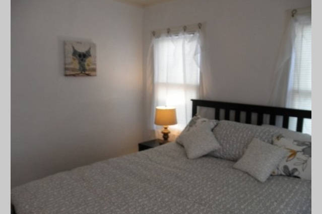 Bedroom - 2724 Sunset Avenue