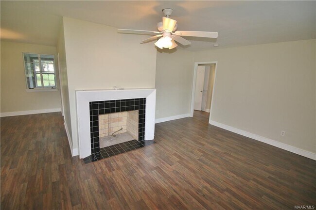 Foto del edificio - 104 Brantwood Dr