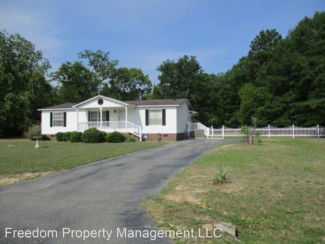 Foto principal - 3 br, 2 bath House - 5212 Perry Oliver