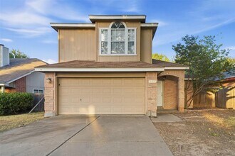 Building Photo - 1811 Southwestern Trail