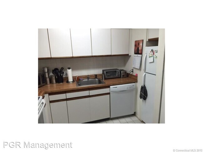 Foto del edificio - 1 br, 1 bath House - 182 Burgundy Hill Lane