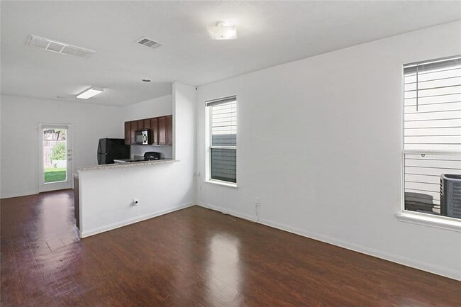 Building Photo - 15526 Kiplands Bend Dr