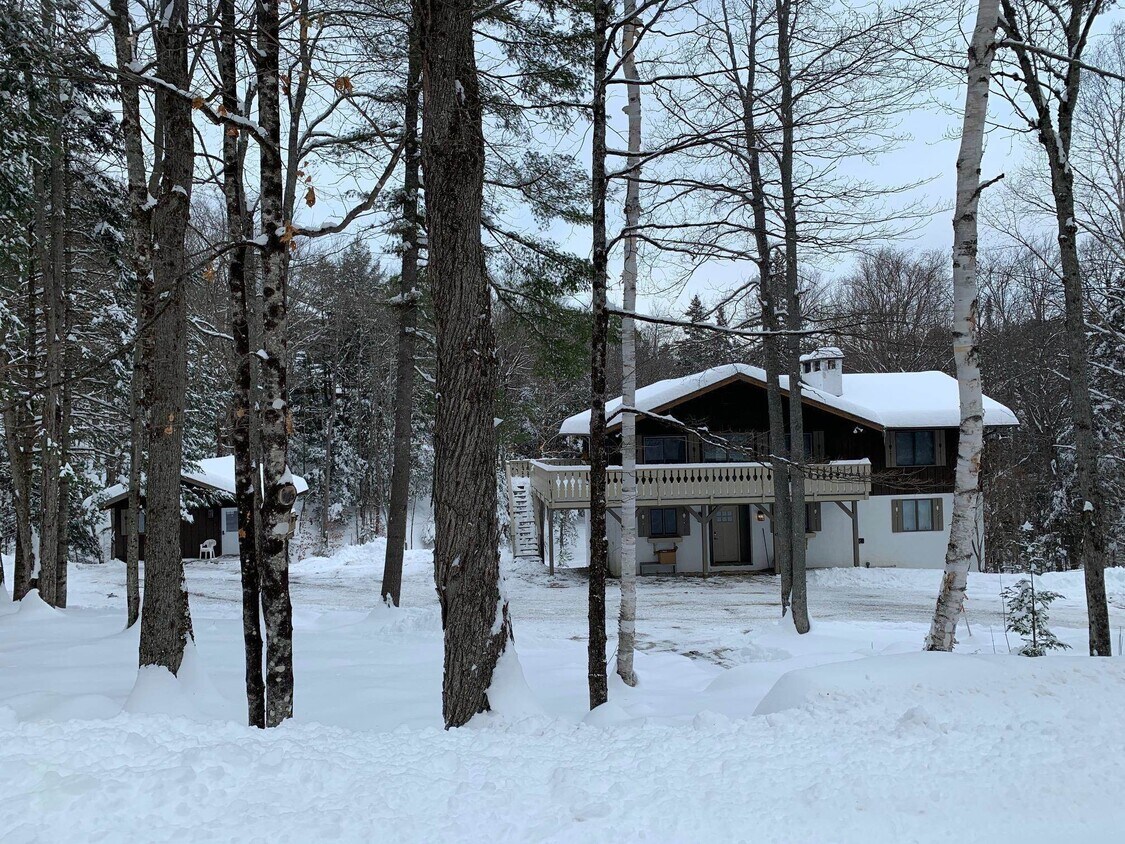 Primary Photo - 43 Cranberry Hill Rd