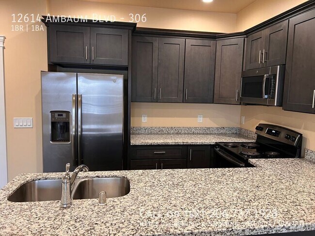 Foto del edificio - 12614 Ambaum Blvd SW