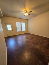 Building Photo - 3705 Mandy Dr