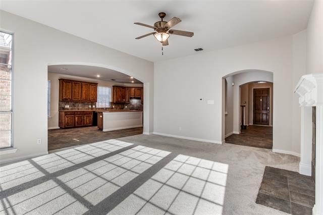 Building Photo - 1633 Wood Creek Ln