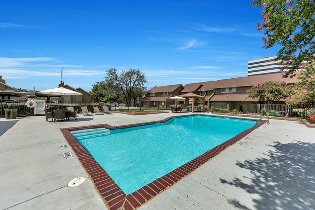 Building Photo - Watersong Villas Apartments