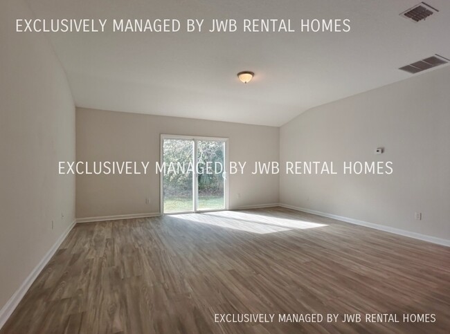 Building Photo - 5300 Manfields Pl