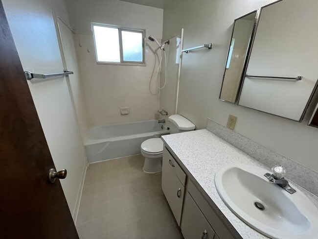 Foto del edificio - Lovely duplex for rent in Orem