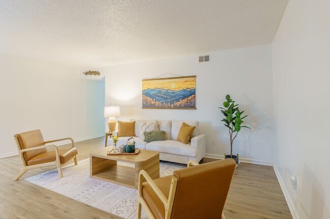 Foto del edificio - Northwood Apartments