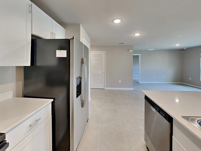 Building Photo - 3522 Gillot Blvd
