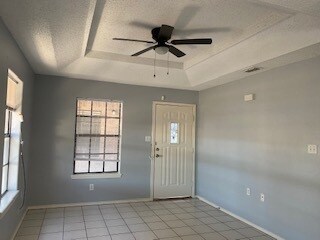 Living Room - 811 W Los Tesoros Dr