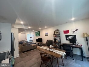 Building Photo - 1824 Ridge Ave