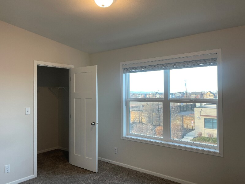 Building Photo - 2393 Elmira St