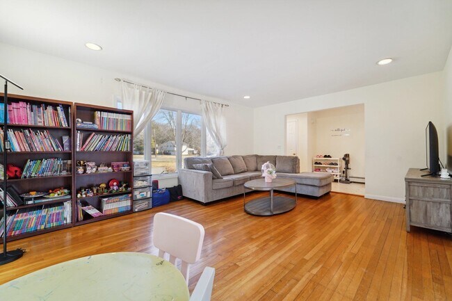 Foto del edificio - 324 Brook St