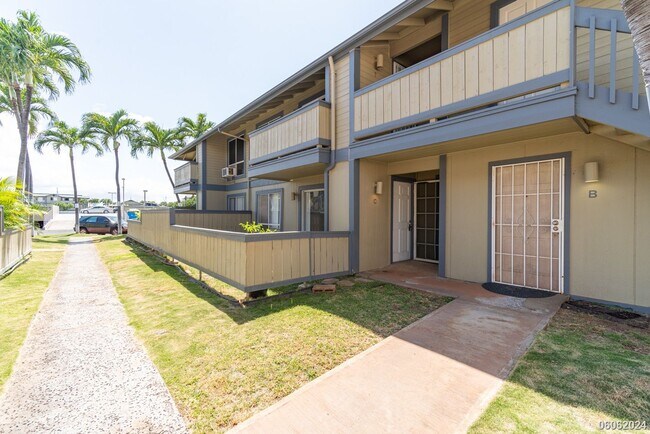 Building Photo - Cozy Ground Floor 1BR/1BA/1PKG unit in Sun...