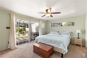 Building Photo - 351 S Parish Pl