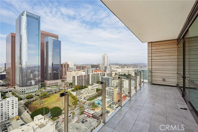 Foto del edificio - 400 S Broadway