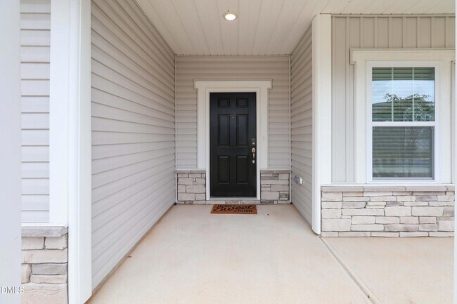 Foto del edificio - 396 Bent Willow Dr