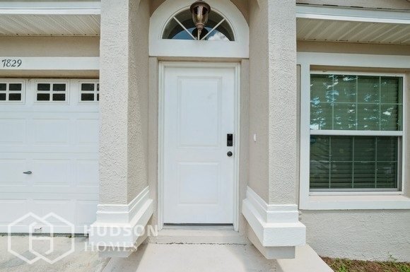 Building Photo - NOW AVAILABLE! - 7829 Sagebrush Place, Orl...