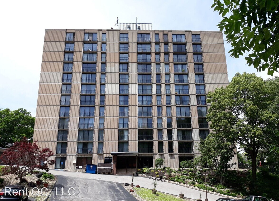 Primary Photo - 2 br, 2 bath House - 1800 7th Street Unit 9F