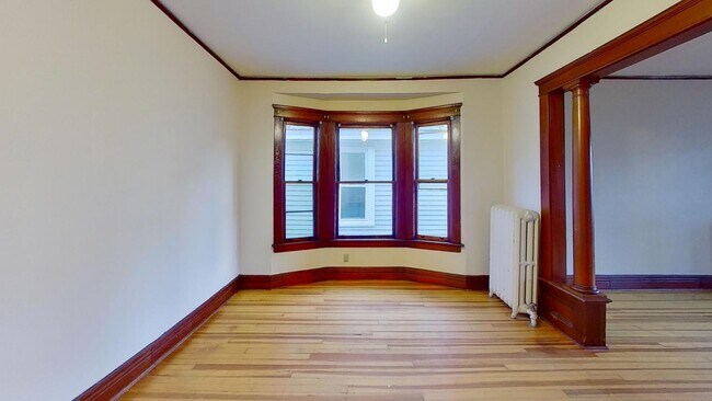 Foto del edificio - 11 Alden Ave