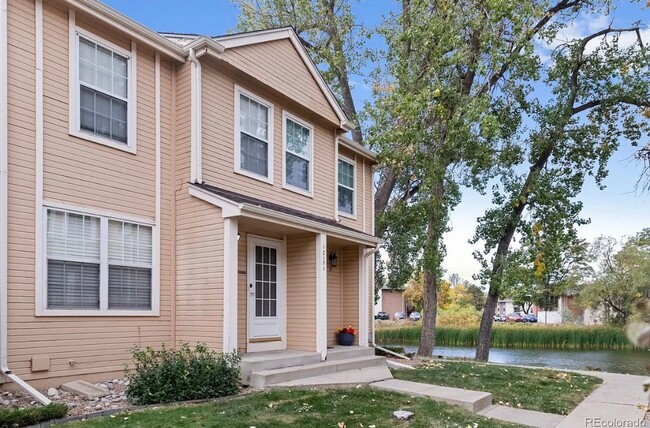 Foto del edificio - Charming Townhome for Rent in Timber Lake ...