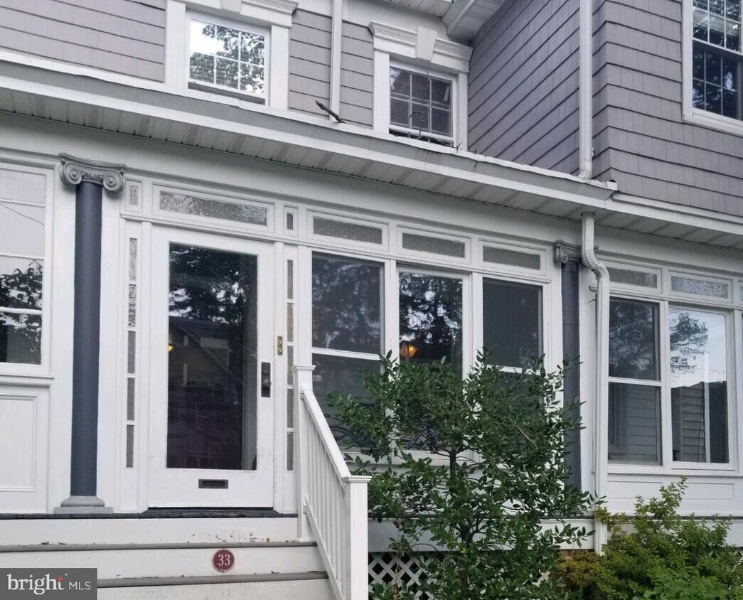 Foto principal - 33 Maple St