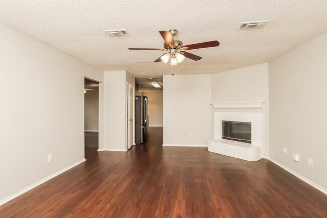 Building Photo - 12248 Ortega St