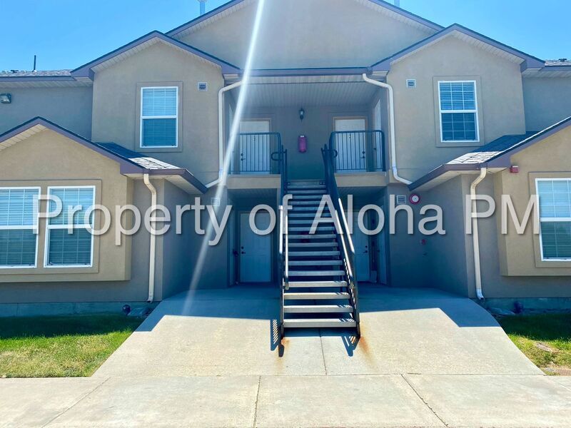 1057 W Pine Ave Unit 2, Meridian, ID 83642 Condo for Rent in