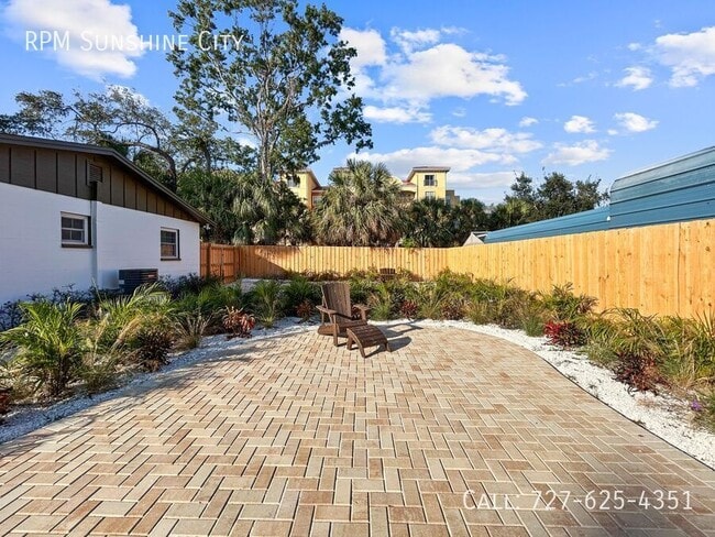 Building Photo - 6602 S Faul St