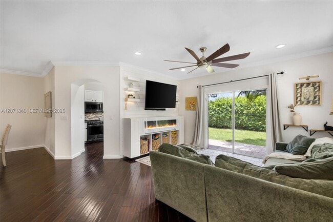 Building Photo - 4501 Windmill Palm Way
