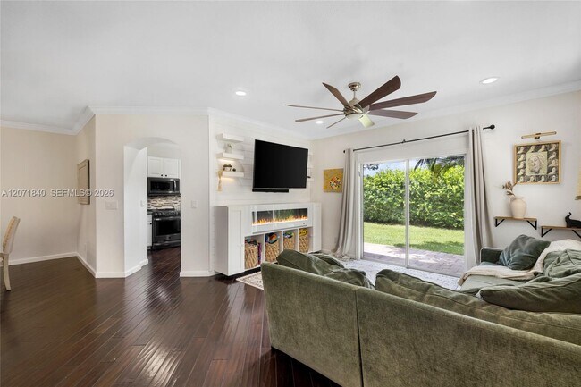 Foto del edificio - 4501 Windmill Palm Way