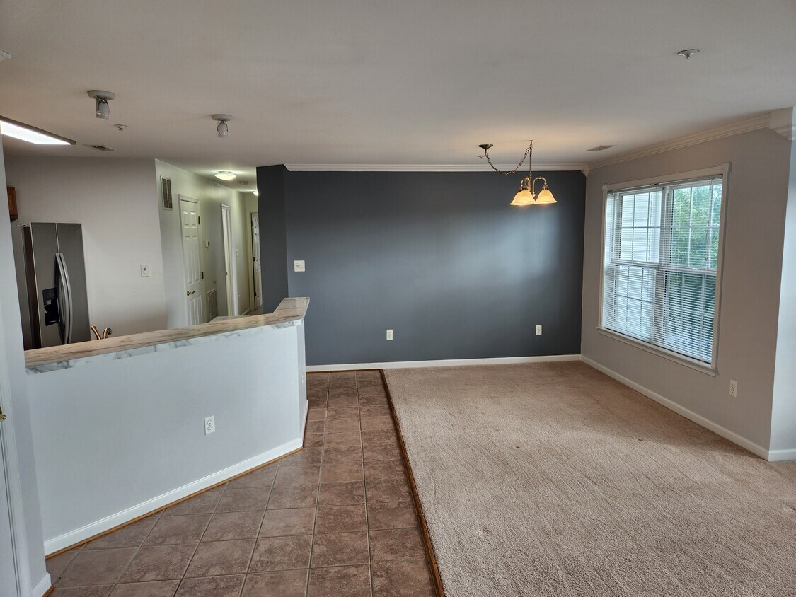 Foto principal - 2029 Windsong Dr