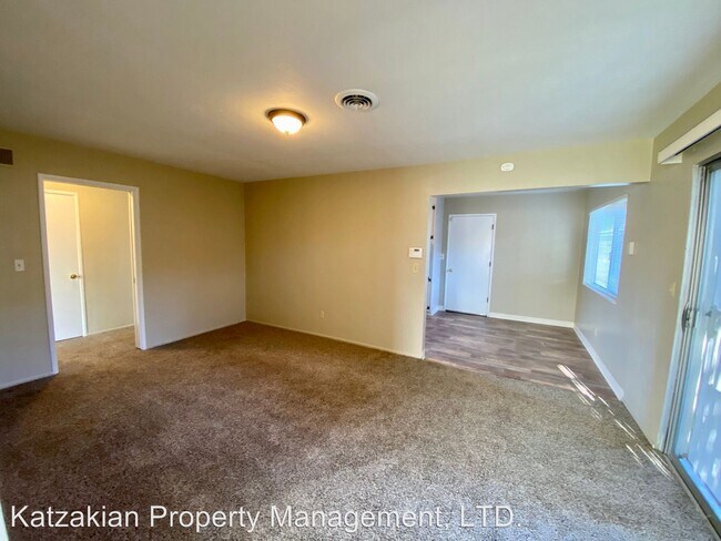Building Photo - 3 br, 2 bath House - 422 W. Lincoln Rd.
